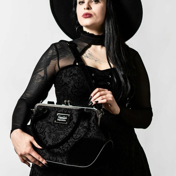 Banshee Handbag - Picture 3 of 9